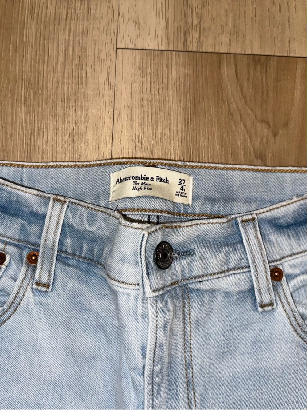 Abercrombie & Fitch Light Blue High-Rise Mom Jeans